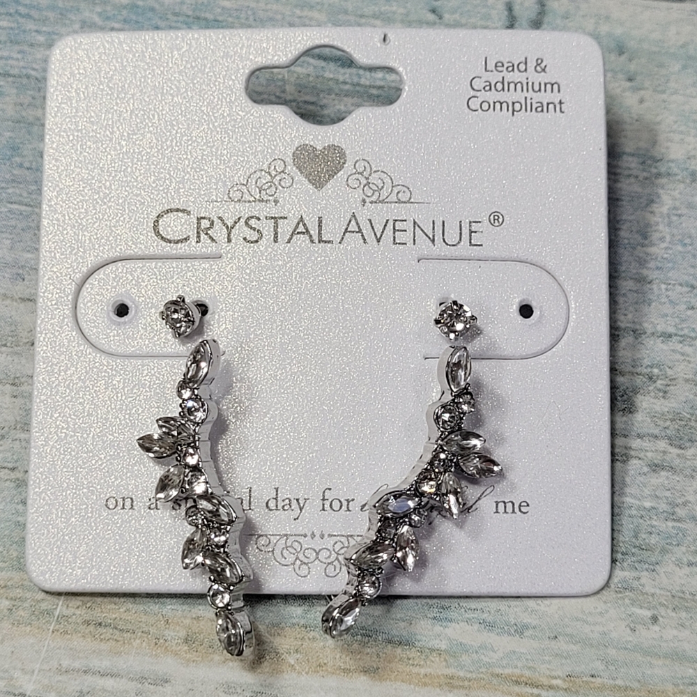Crystal Avenue Silver Earrings Set.